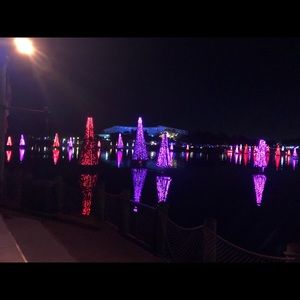 Meet your Posher, Moe